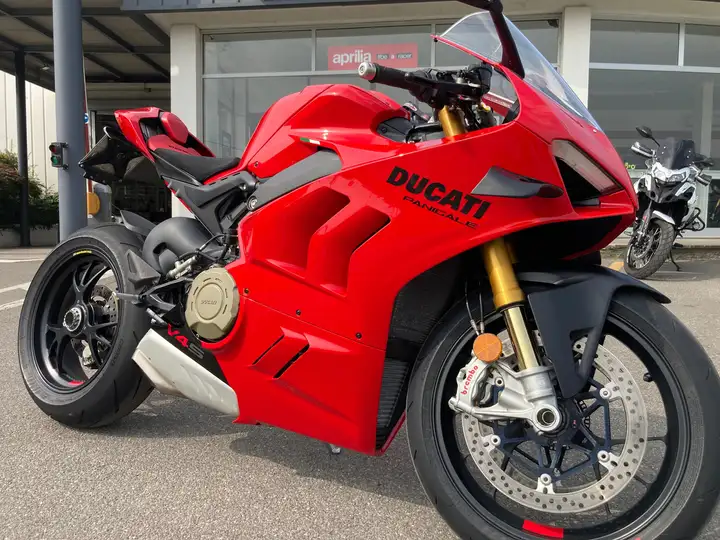 DUCATI PANIGALE V4 S - immagine 4