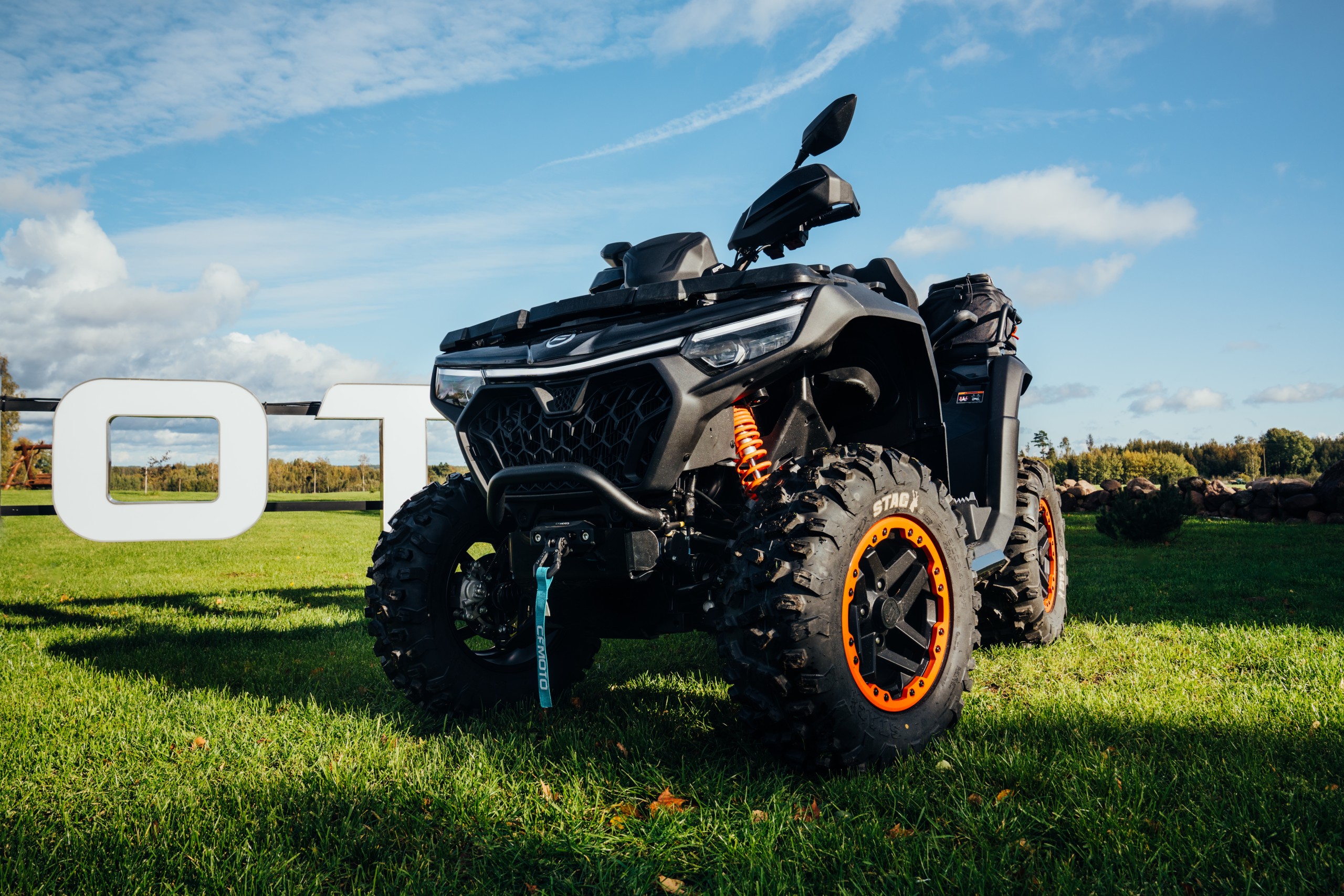 CFORCE1000 TOURING PREMIUM T3 - immagine 9